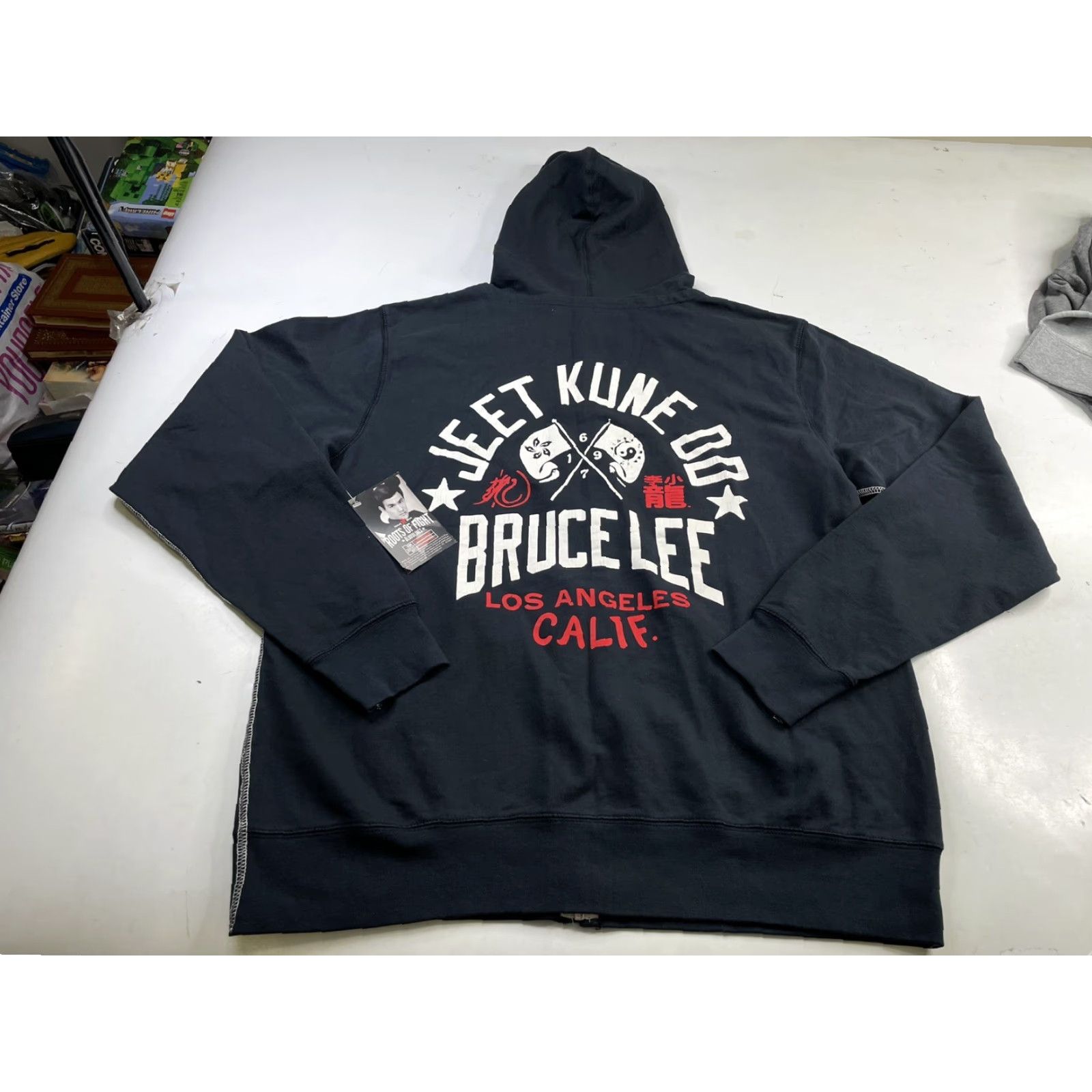 Roots NWT Roots Of Fight Bruce Lee Jeet Kune Do Bloodlines Hoodie Sweatshirt XXXL Men Blue Full Zip Hoodie Size US XXL / EU 58 / 5 - 2 Thumbnail