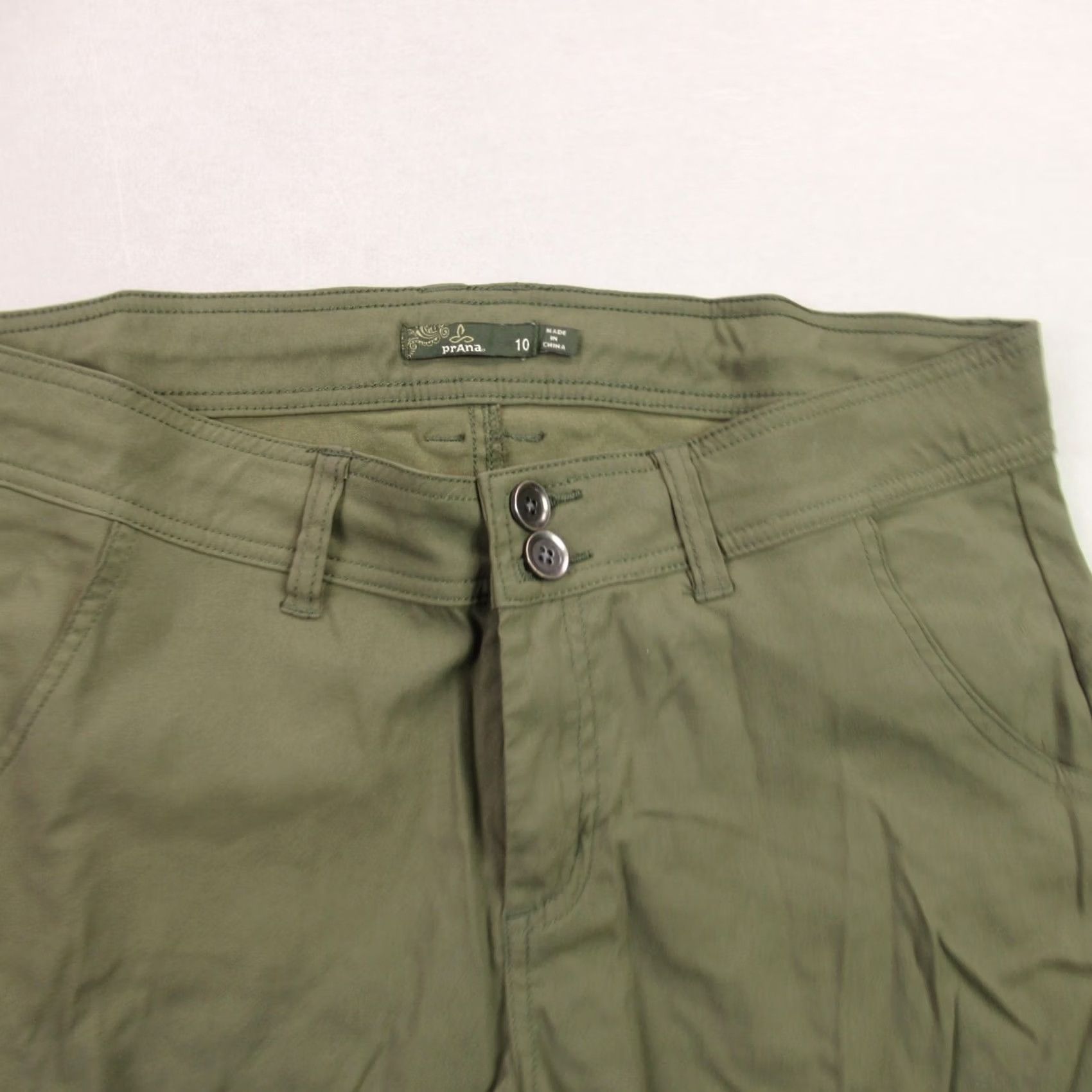 Prana prAna Shorts Womens 10 Lightweight Outdoors Pockets Green Chino Size 32" / US 10 / IT 46 - 2 Thumbnail