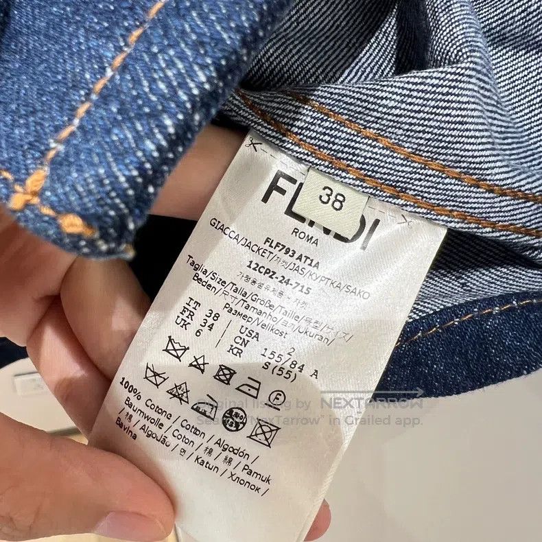 Fendi Fendi Color-Blocked Single-Breasted High-Neck Logo Denim J Size XS / US 0-2 / IT 36-38 - 4 Thumbnail