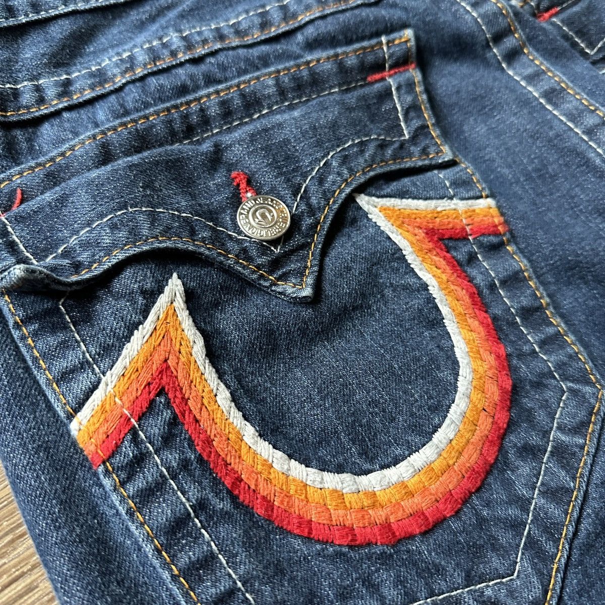 True Religion True Religion Denim Jeans - Rainbow Back Size US 34 / EU 50 - 4 Thumbnail