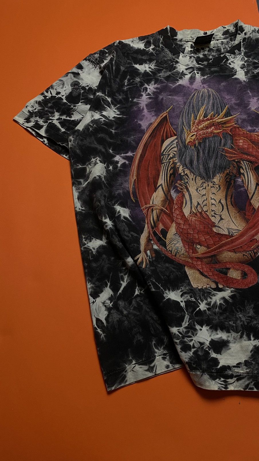 Band Tees Sexy woman’s dragon vintage t-shirt Size US L / EU 52-54 / 3 - 3 Thumbnail