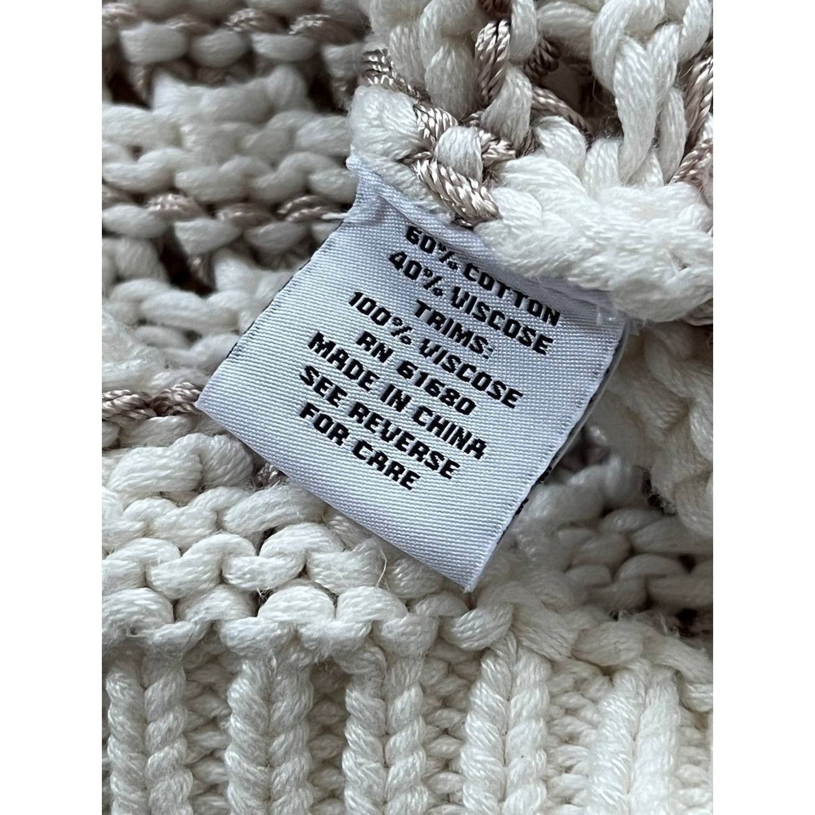 & Other Stories 525 America Knitted top with accents Crem Small A001773 Size S / US 4 / IT 40 - 6 Thumbnail