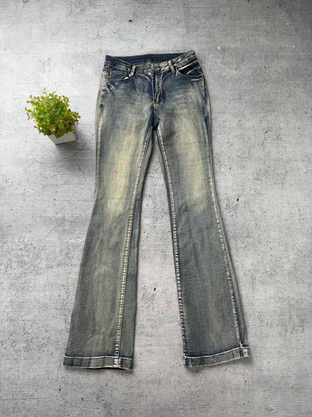 If Six Was Nine Crazy Sexy Flared Bootcut 2000s Y2K Jeans Size 28 Size US 28 / EU 44 - 7 Thumbnail