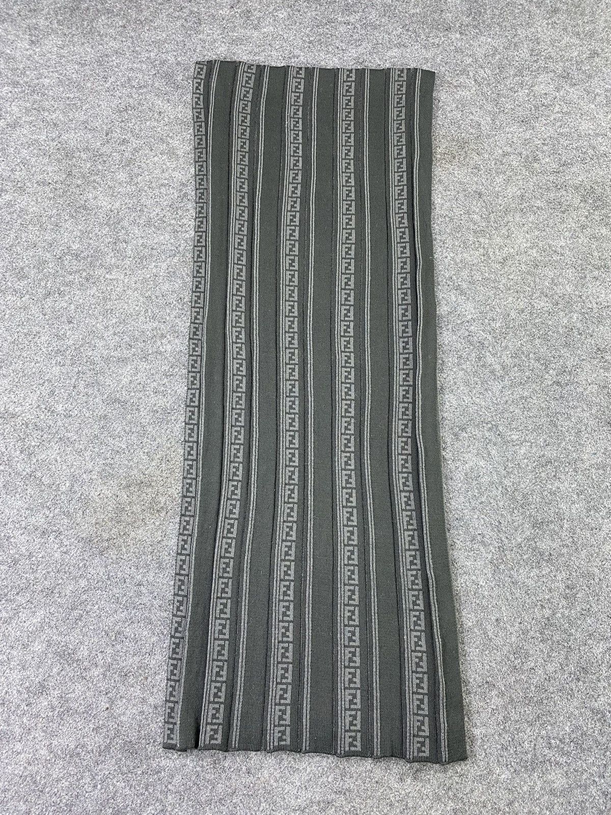 Fendi Fendi Scarf / Muffler / Neckwear - T1260 Size ONE SIZE - 3 Thumbnail