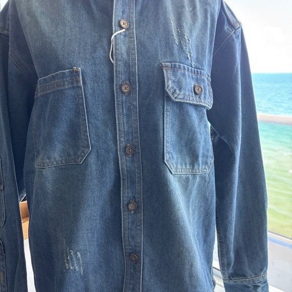 Other Vintage Denim Button-Up Shirt With Pockets & Distressed Deta Size M / US 6-8 / IT 42-44 - 1 Thumbnail