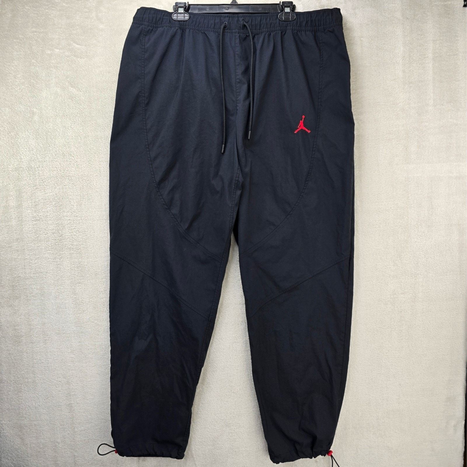 Jordan Brand Jordan Essentials Woven Pants Joggers Men’s 3XL Black Nike Size US 40 / EU 56 - 1 Thumbnail