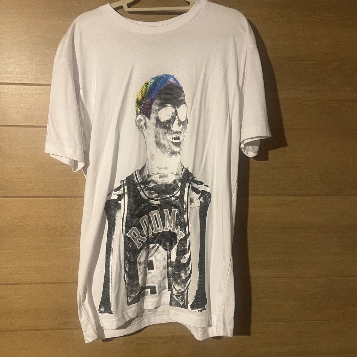 Zumiez Dennis Rodman White Skeleton Graphic Tee men’s large Size US L / EU 52-54 / 3 - 3 Thumbnail