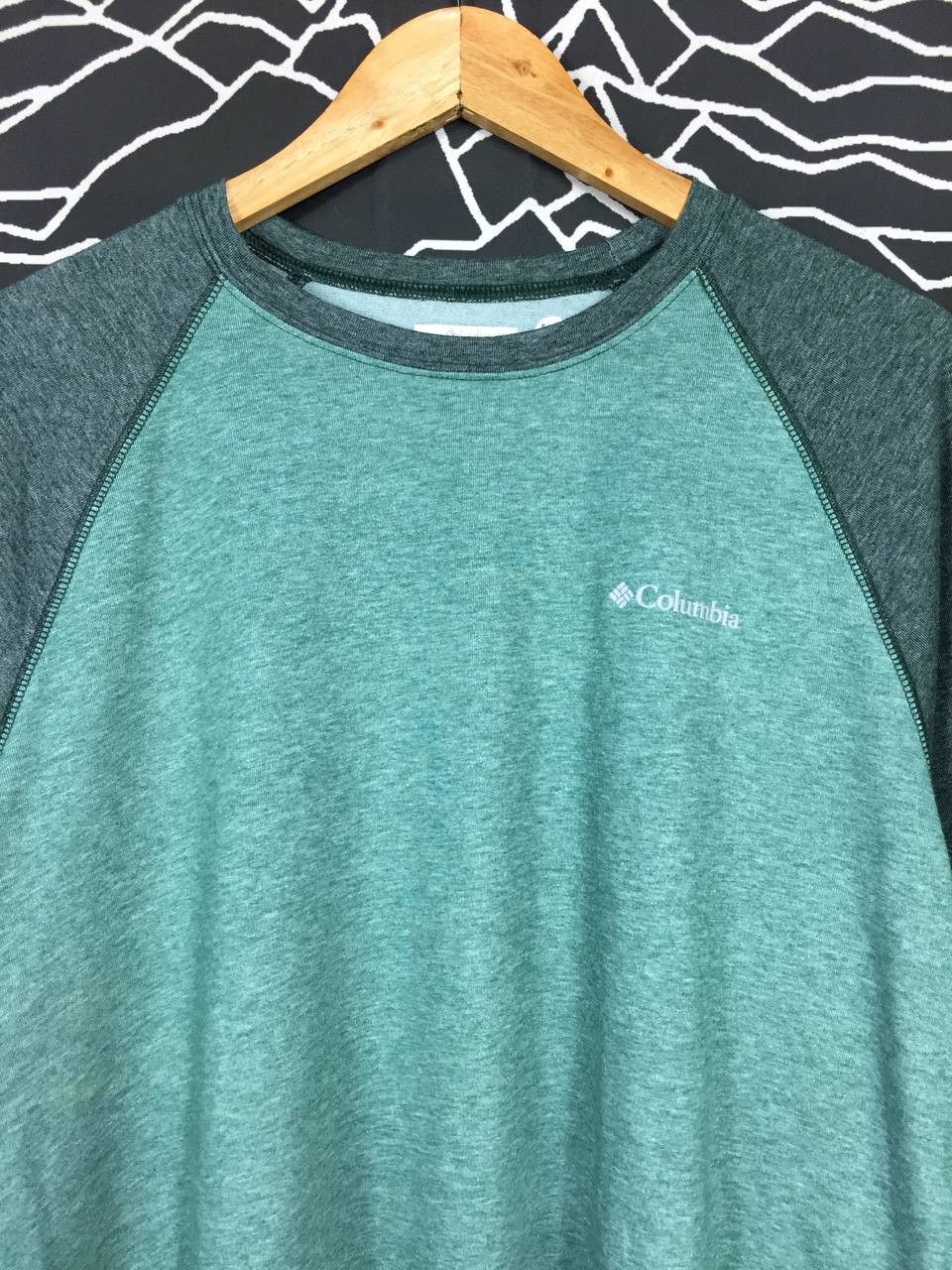 Columbia × Vintage Columbia Sportswear Company Thistletown Park Raglan Tee Size US L / EU 52-54 / 3 - 3 Thumbnail