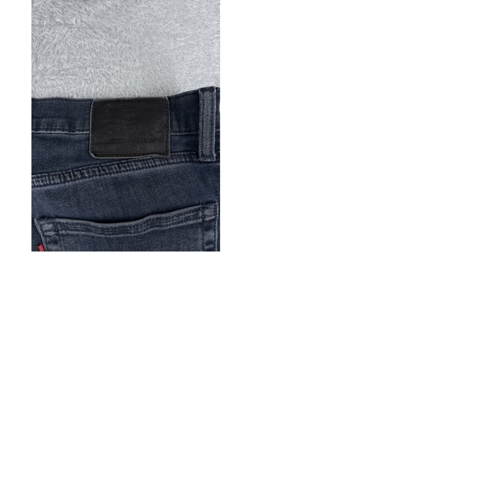 Levi's VINTAGE Levis Jeans 511 Mens Denim Blue Dark 29x29 Cotton Blend Slim Straight 5-Pocket Zip 32 Adult Regular Jeans Size US 32 / EU 48 - 10 Thumbnail