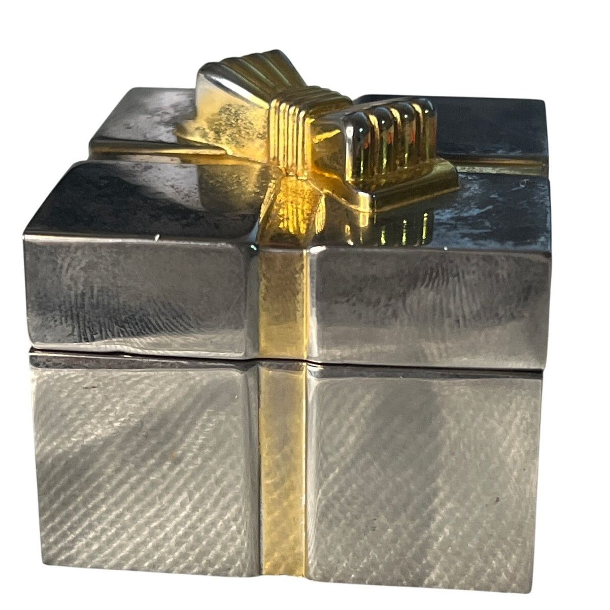 Vintage Binion Silver Toned Quartz Table Clock Gift box gold bow Size ONE SIZE - 7 Thumbnail