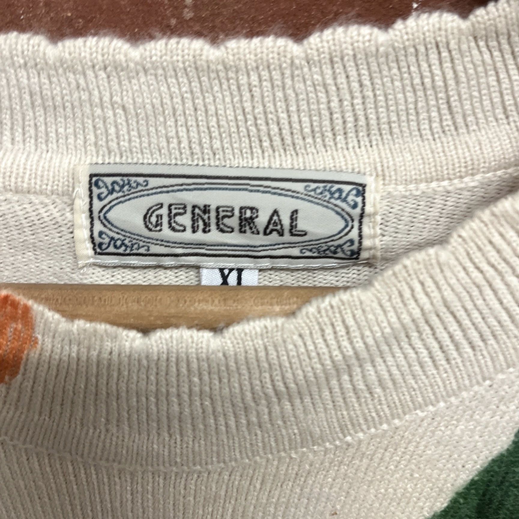 Vintage VINTAGE Womens White Cashmere Pullover AOP Floral Sweater XL Size XL / US 12-14 / IT 48-50 - 3 Thumbnail