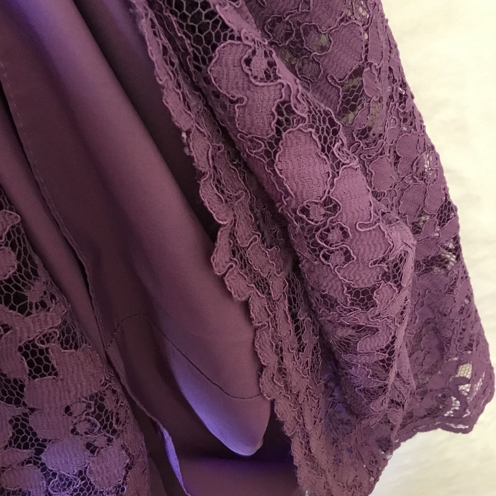 Other David's Bridal Dark Purple Strapless Lace Dress Size XS / US 0-2 / IT 36-38 - 6 Thumbnail