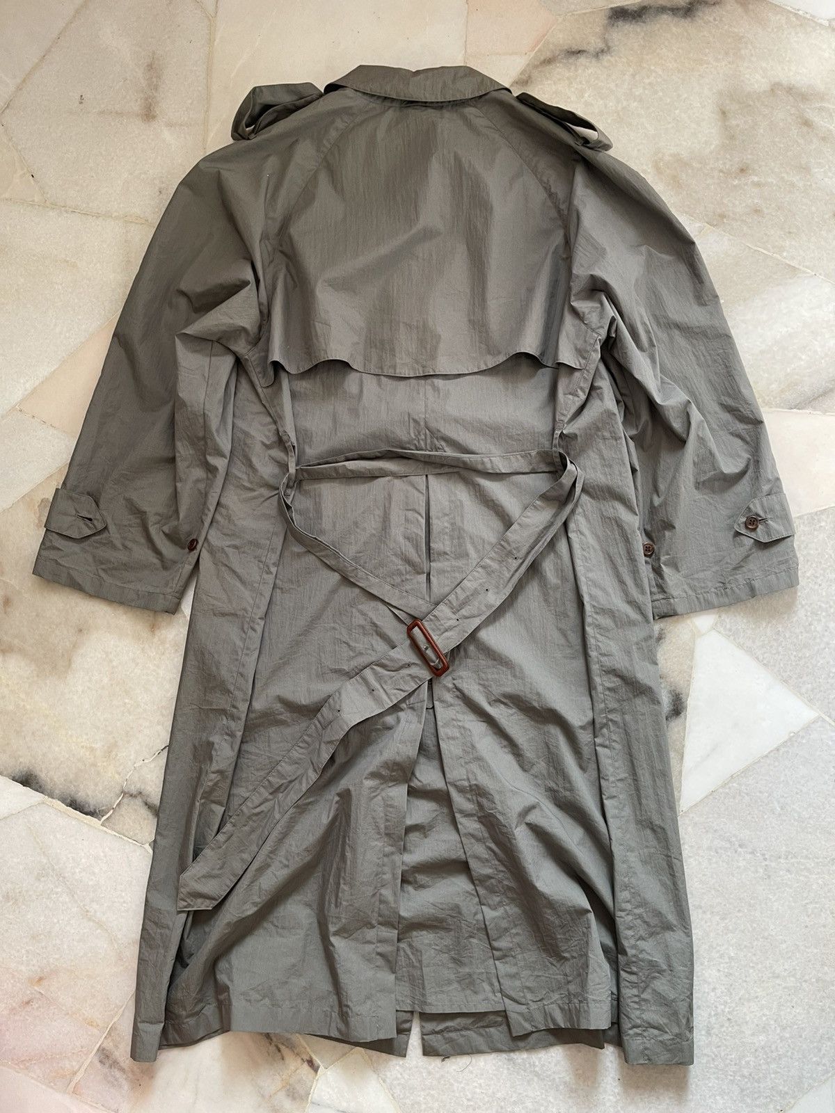 Burberry Vintage Burberry Nylon Long Coat b2 Size US L / EU 52-54 / 3 - 18 Thumbnail