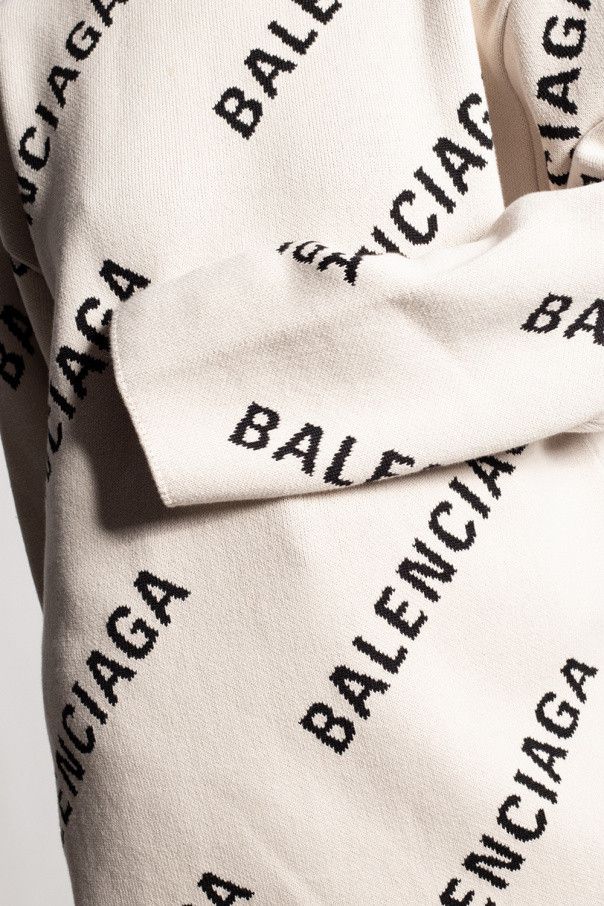 Balenciaga o1bcso1str0924 Allover Logo Sweater in Cream/Black Size XS / US 0-2 / IT 36-38 - 5 Thumbnail