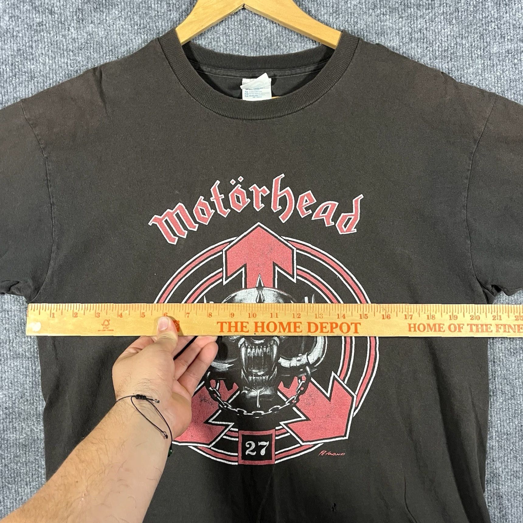 Delta VINTAGE Motorhead Born To Lose Live Win T-Shirt Large Black Delta Men Short Sleeve Crew Neck Band 90s Rock Metal MERV? Size US L / EU 52-54 / 3 - 7 Thumbnail