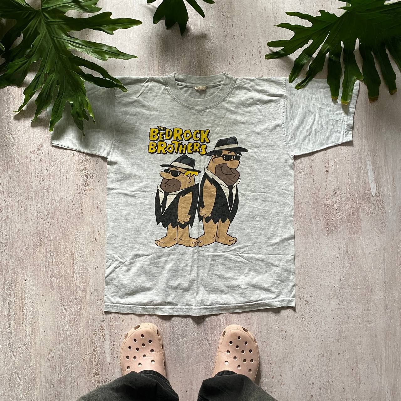 Band Tees VINTAGE Y2K THE FLINTSTONES X BLUES BROTHERS HUMOR TEE 125 Size US XL / EU 56 / 4 - 1 Thumbnail