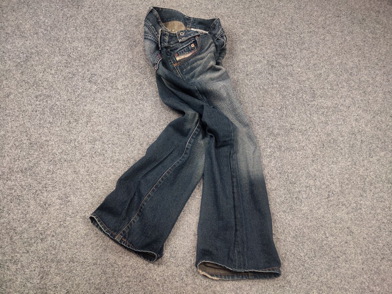 Diesel Vintage Diesel Belted low Rise jeans Flared bootcut Y2K Size 29" - 2 Thumbnail