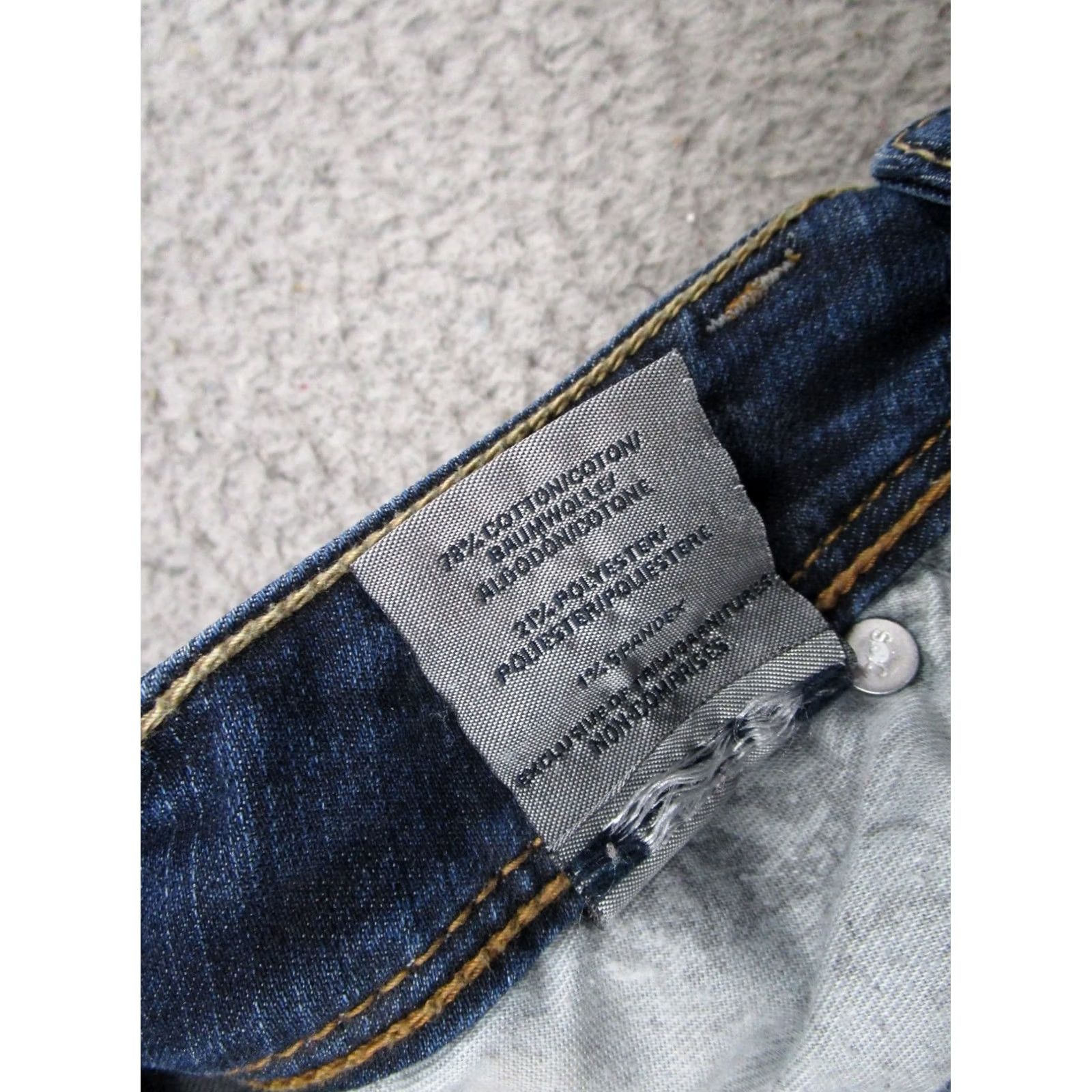 Silver Jeans Co. Silver Jeans Co Frances Jeans 25x31 Dark Wash Denim 5-Pocket Casual Cut Offs Womens Regular Blue Denim Shirt T Size 42" / US 20 - 6 Thumbnail