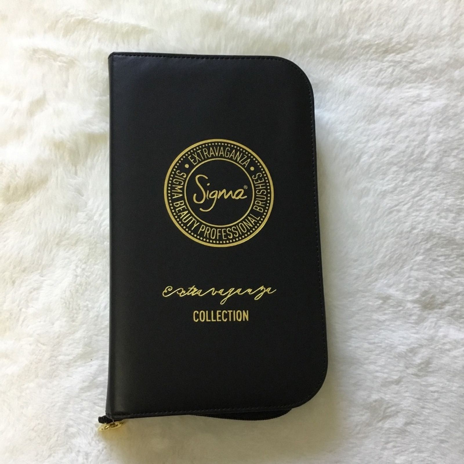 Other Sigma Beauty Black Professional Brushes Case Size ONE SIZE - 1 Thumbnail
