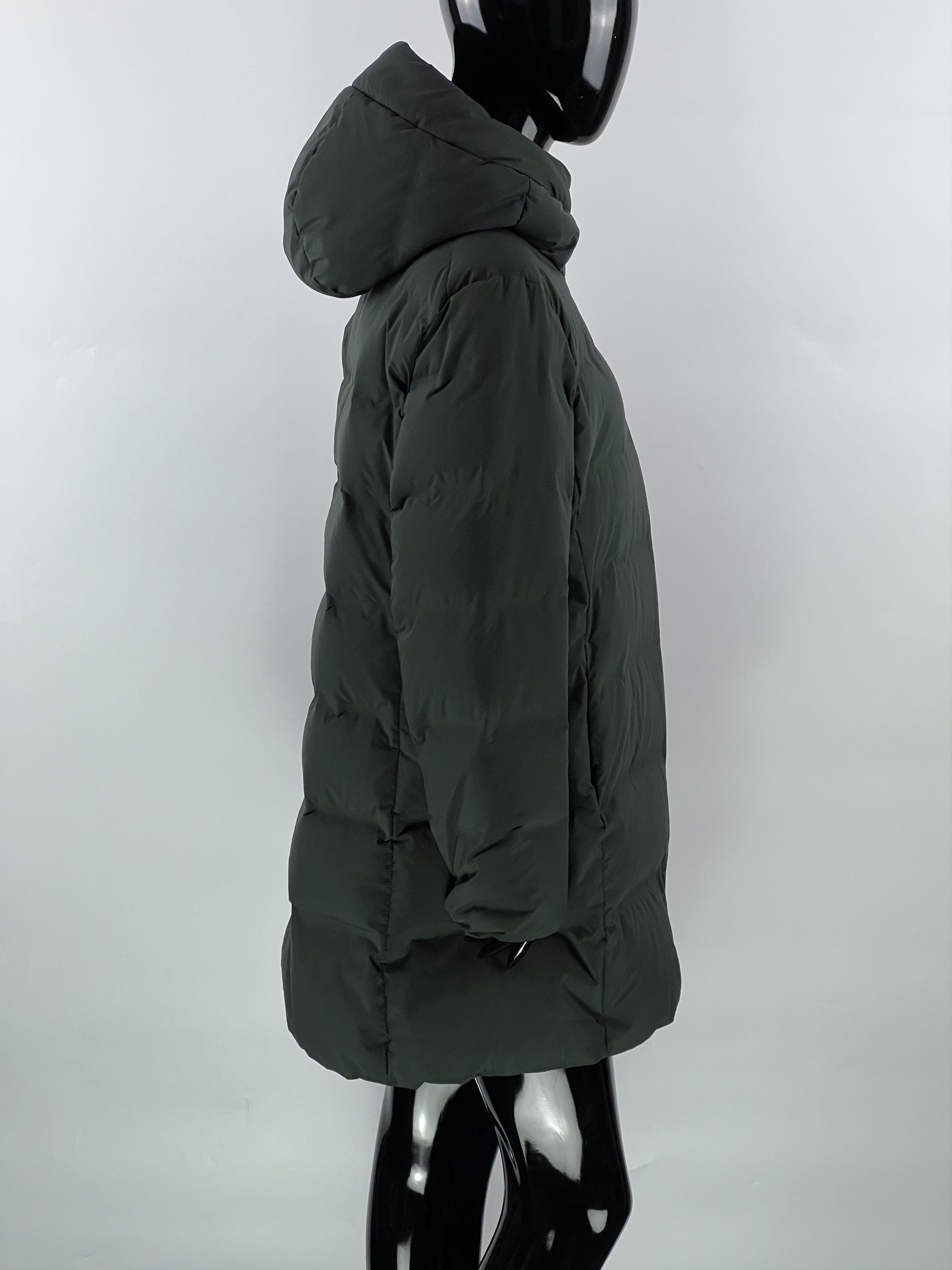 Japanese Brand × Uniqlo Uniqlo Seamless Down Hooded Jacket Puffer Parka Size S/M Size M / US 6-8 / IT 42-44 - 2 Thumbnail