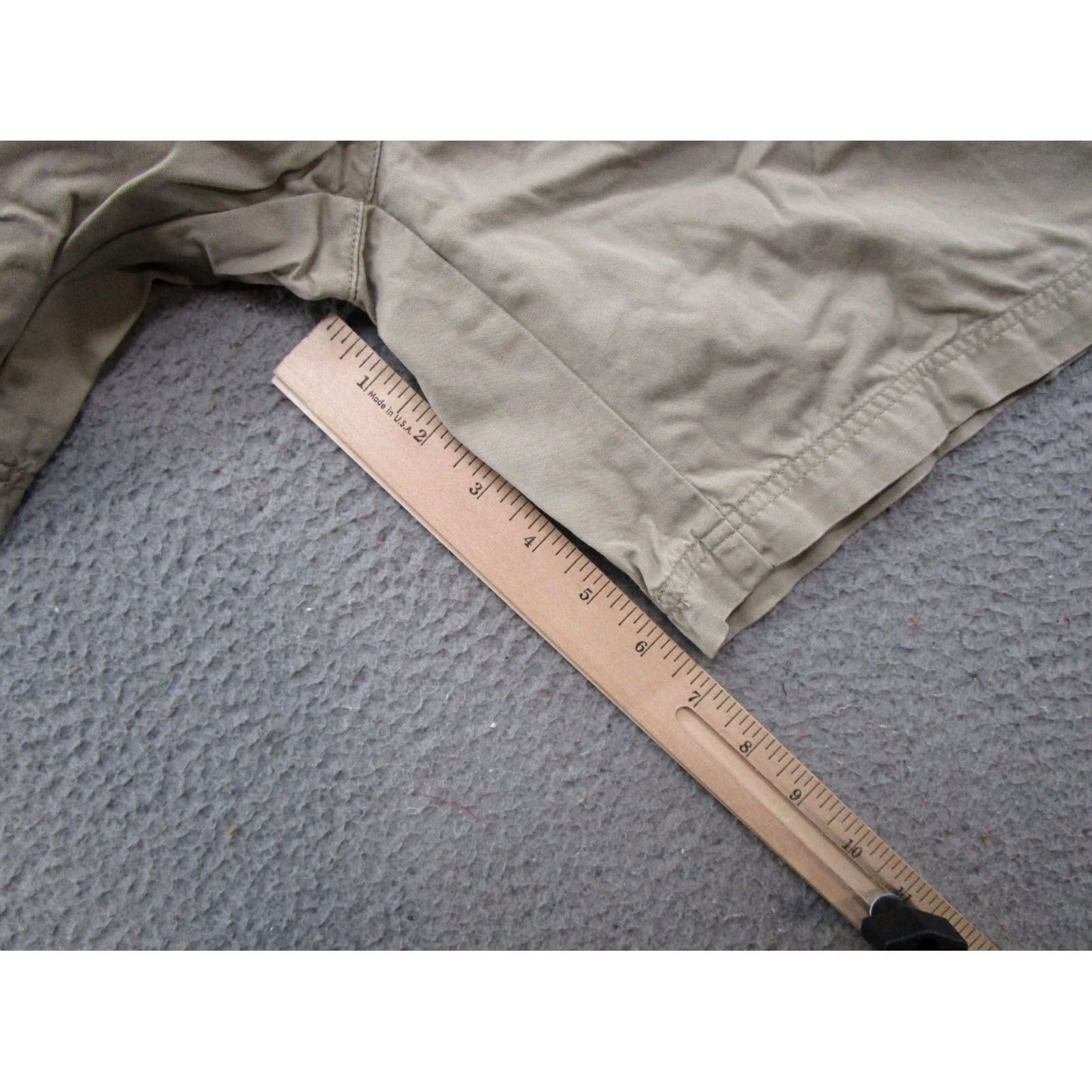 Vintage Woolrich Womens 4 Beige Pleated Hiking High Rise Mom Shorts Outdoor Khaki Size 27" / US 4 / IT 40 - 4 Thumbnail