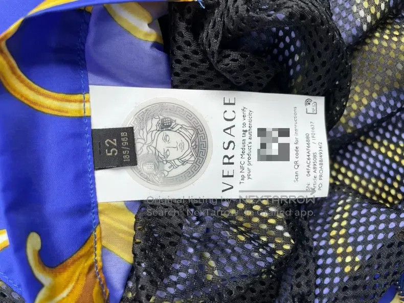 Versace Versace Baroque print blue hooded jacket Size US XL / EU 56 / 4 - 5 Thumbnail