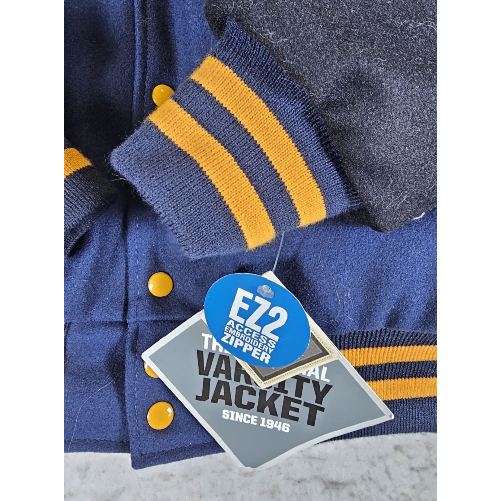 Holloway VINTAGE Holloway The Original Varsity Jacket Blue & Yellow Wool & Leather Jacket Mens Sz S Size US S / EU 44-46 / 1 - 5 Thumbnail