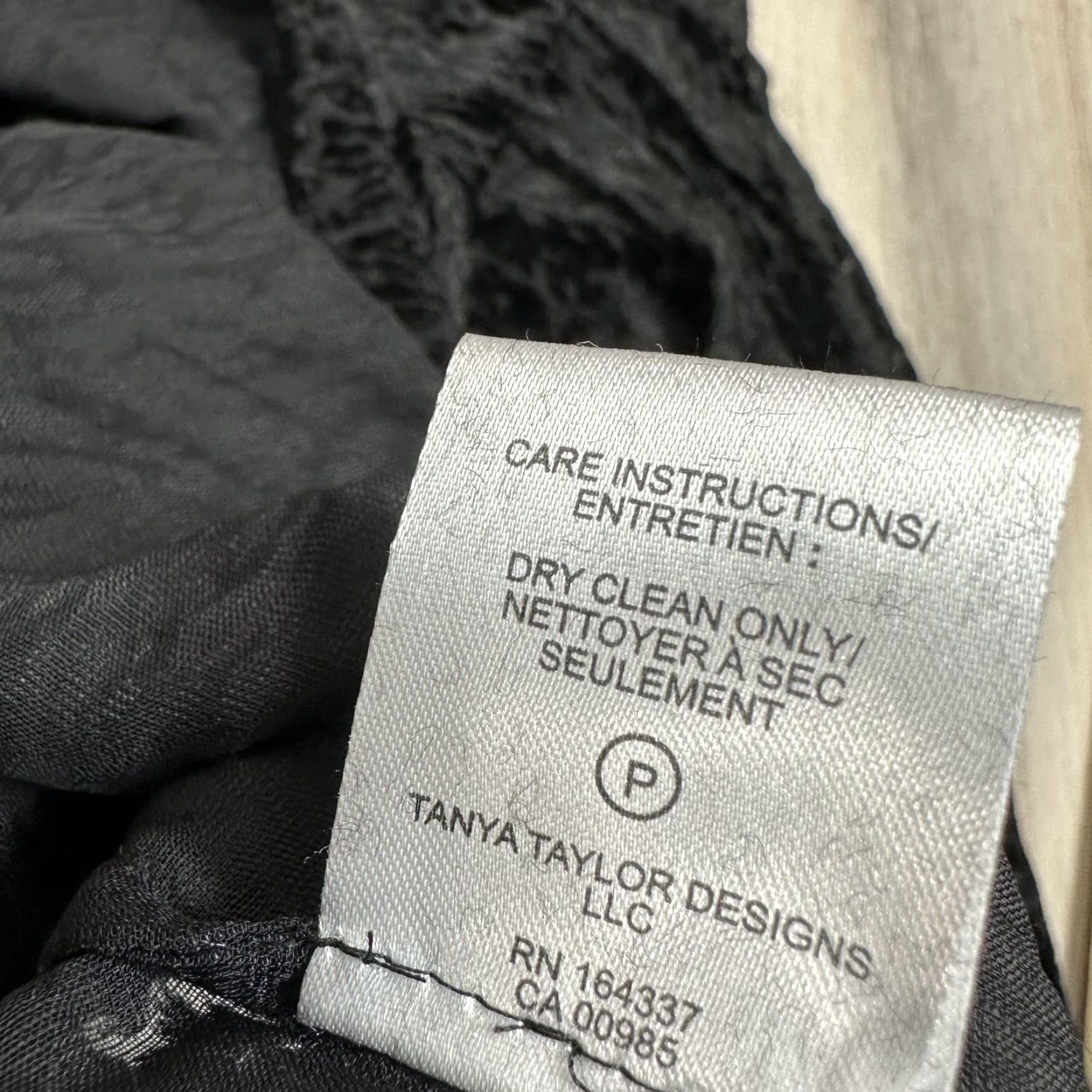 Tanya Taylor Tanya Taylor Blouse Women XS Black V-Neck Ruffle Sheer NWT MSRP 365 NWT XS Black Blouse Party/Cocktail Casual Womens Designer Dressy Top Size XS / US 0-2 / IT 36-38 - 6 Thumbnail