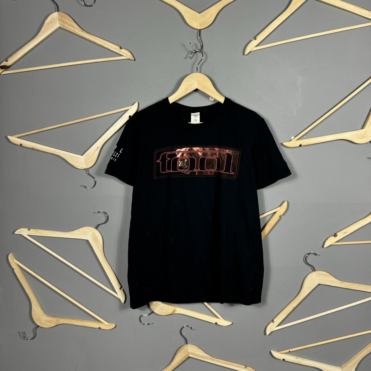 Band Tees TOOL California Republic Band T-shirt Size US M / EU 48-50 / 2 - 1 Thumbnail