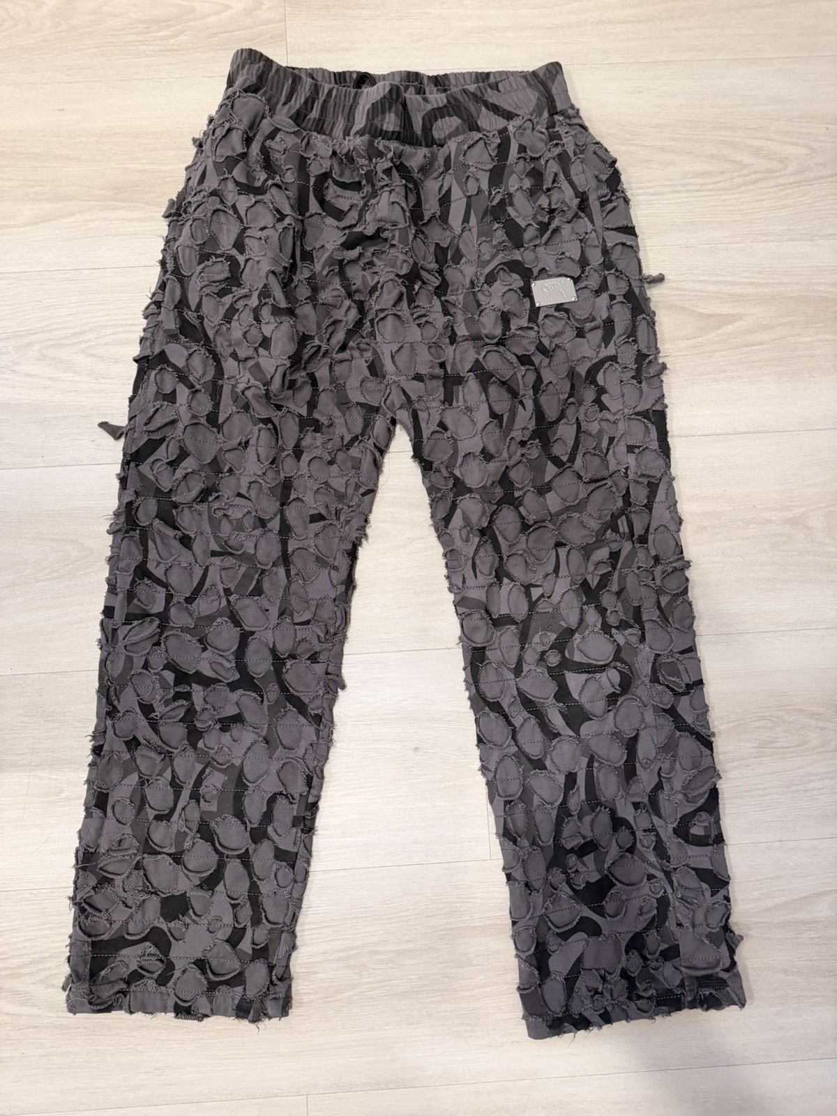 Revenge BORO R-CAMO DISTRESSED SWEATPANT BLACK Size US 34 / EU 50 - 2 Thumbnail