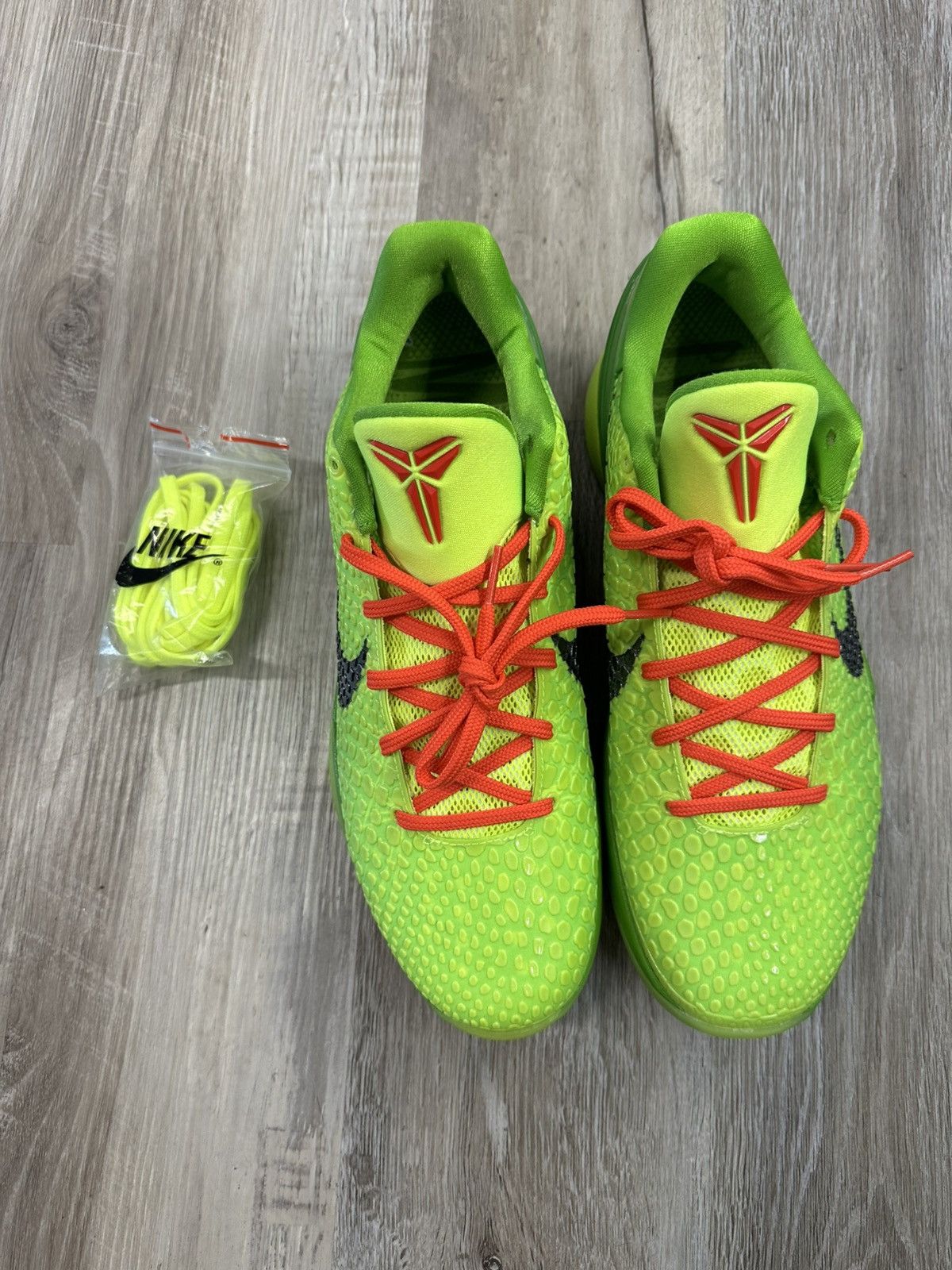 Nike VNDS Nike Kobe 6 Grinch Size US 11.5 / EU 44-45 - 6 Thumbnail
