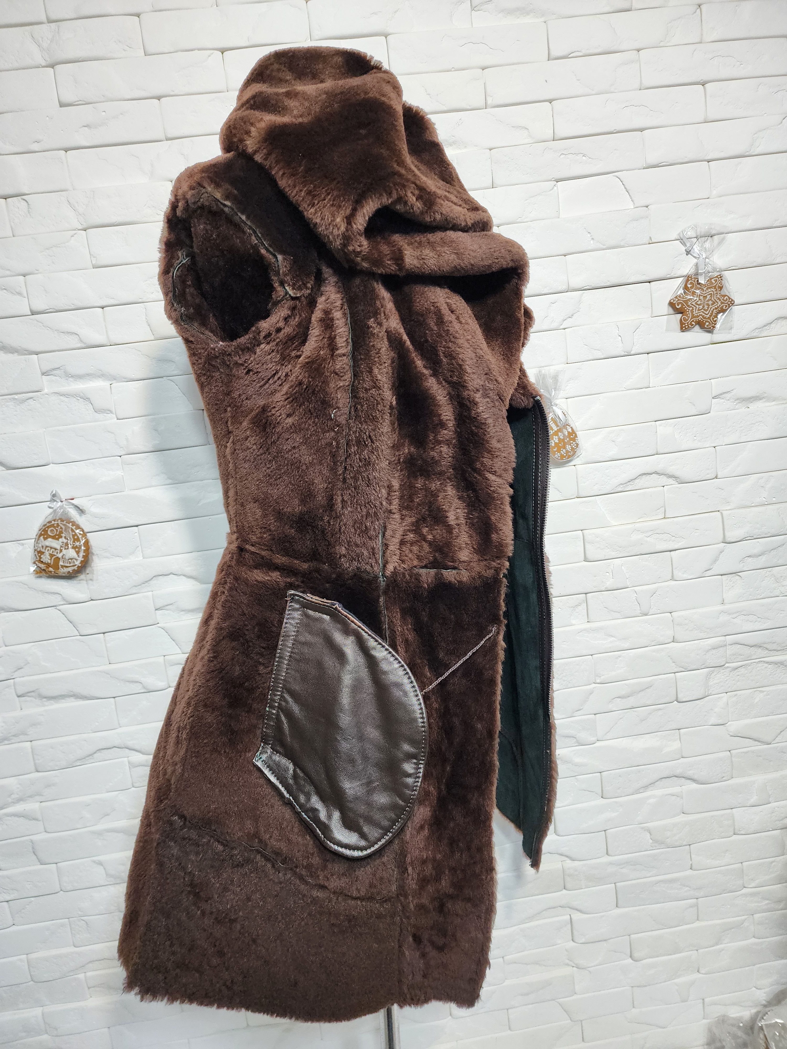 Furla Green Sheepskin Coat: Women's Fur Hood Winter Coat Size S / US 4 / IT 40 - 10 Thumbnail