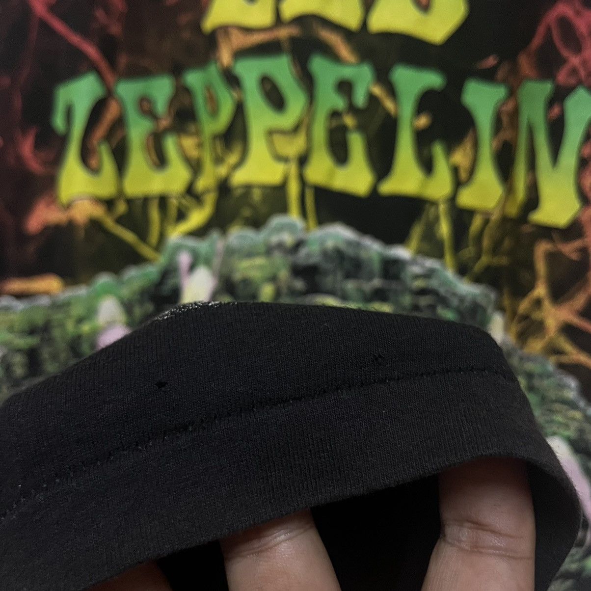 Band Tees × Led Zeppelin × Vintage Vintage 1992 Led Zeppelin Houses of the Holy All Over Print Size US L / EU 52-54 / 3 - 12 Thumbnail