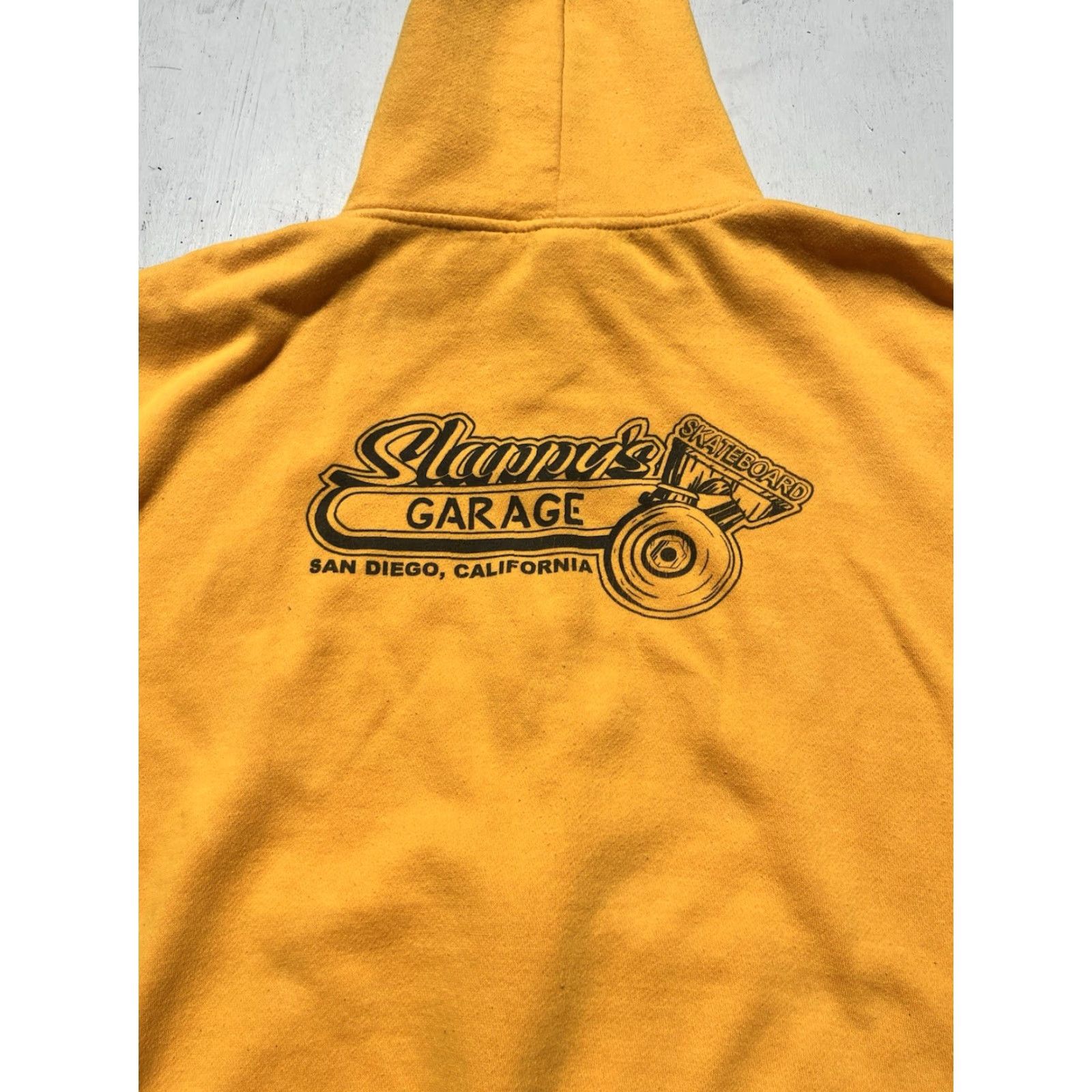 Vintage Otto Hoodie Main Zip Slappy's Garage Yellow Skateboard San Diego 90s City Retro Half Pipe Mens L(Adult) Shirt? Size US L / EU 52-54 / 3 - 2 Thumbnail