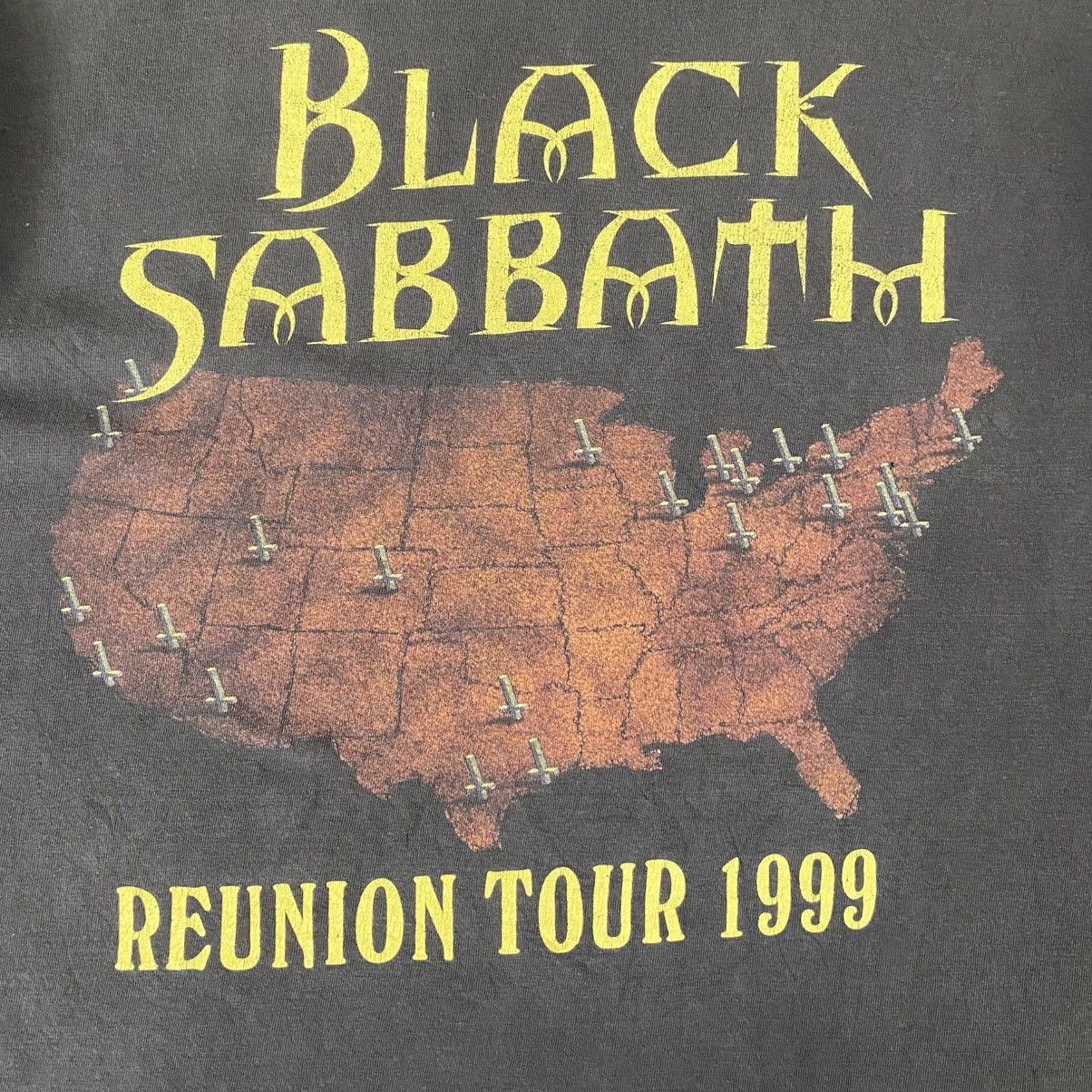 Band Tees Vintage 1999 Black Sabbath Reunion Tour Sun Faded Band Tee Size US XL / EU 56 / 4 - 11 Thumbnail