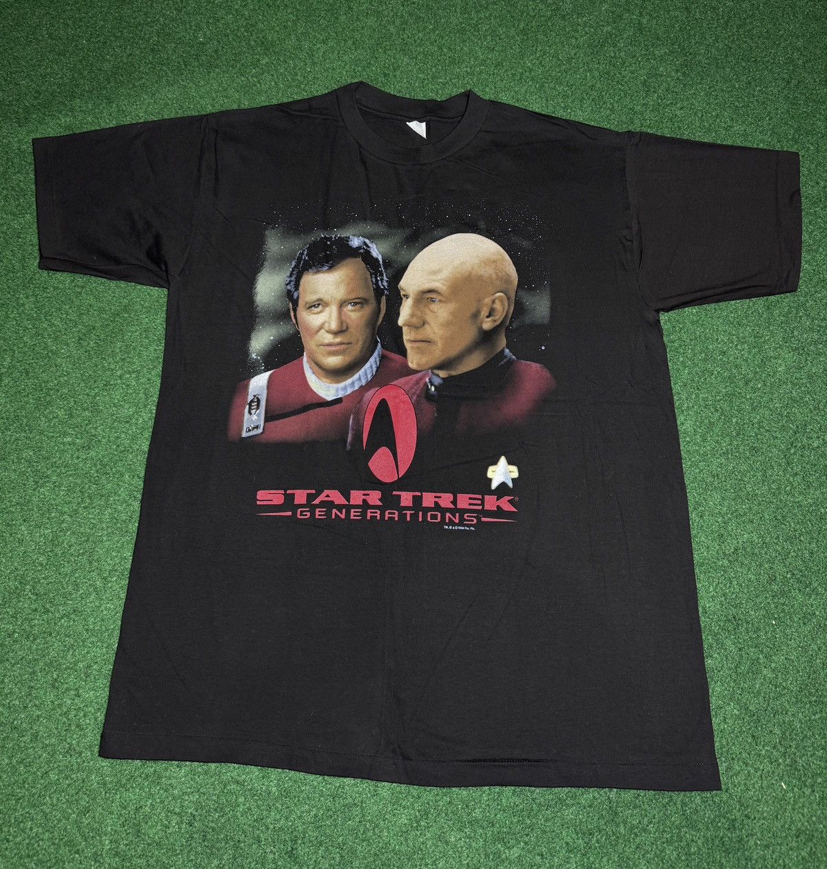Vintage Vintage 90s Star Trek Generation Captain Kirk RARE T Shirt Size US XL / EU 56 / 4 - 1 Thumbnail