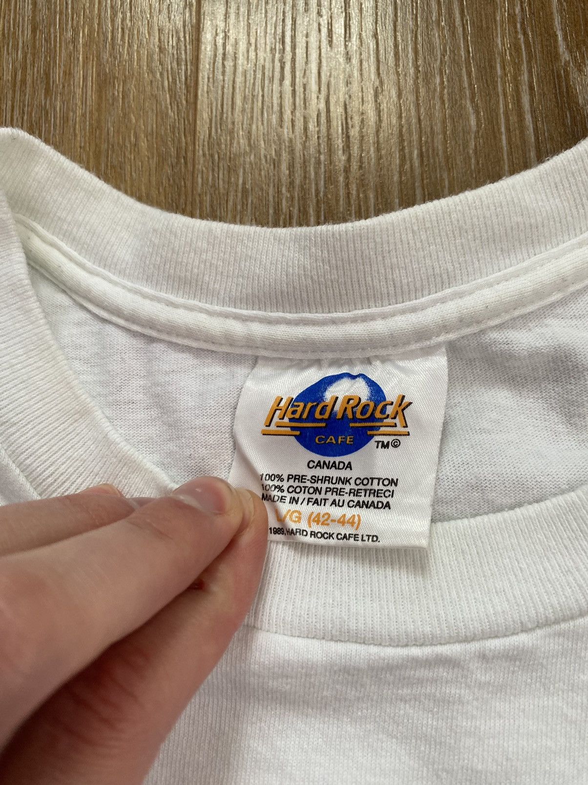 Hard Rock Cafe Vintage 1989 Hard Rock Cafe Toronto Skydom T Shirt Size US L / EU 52-54 / 3 - 3 Thumbnail