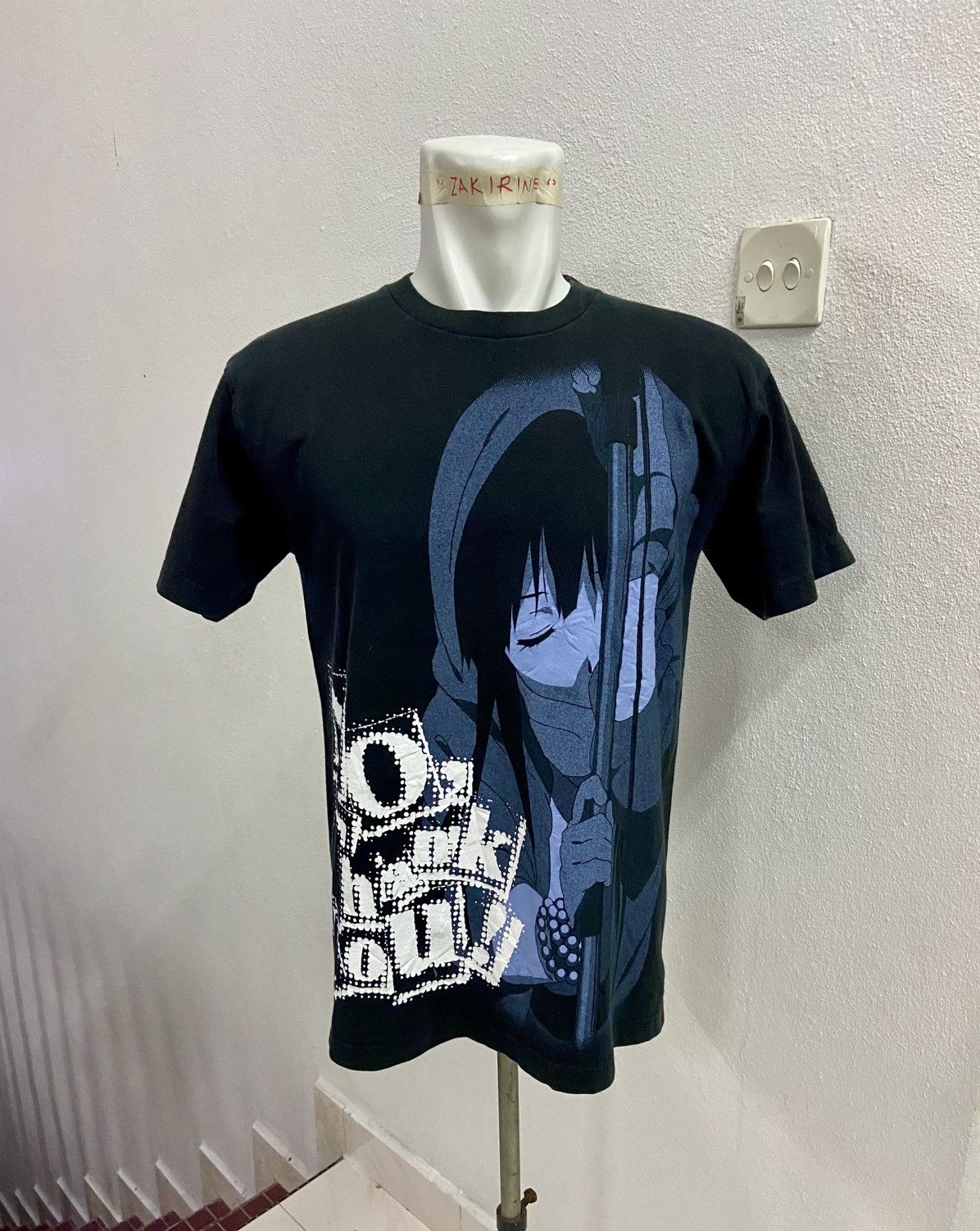 Anime K-On Akiyama Mio ANIME TEE Size US S / EU 44-46 / 1 - 3 Thumbnail