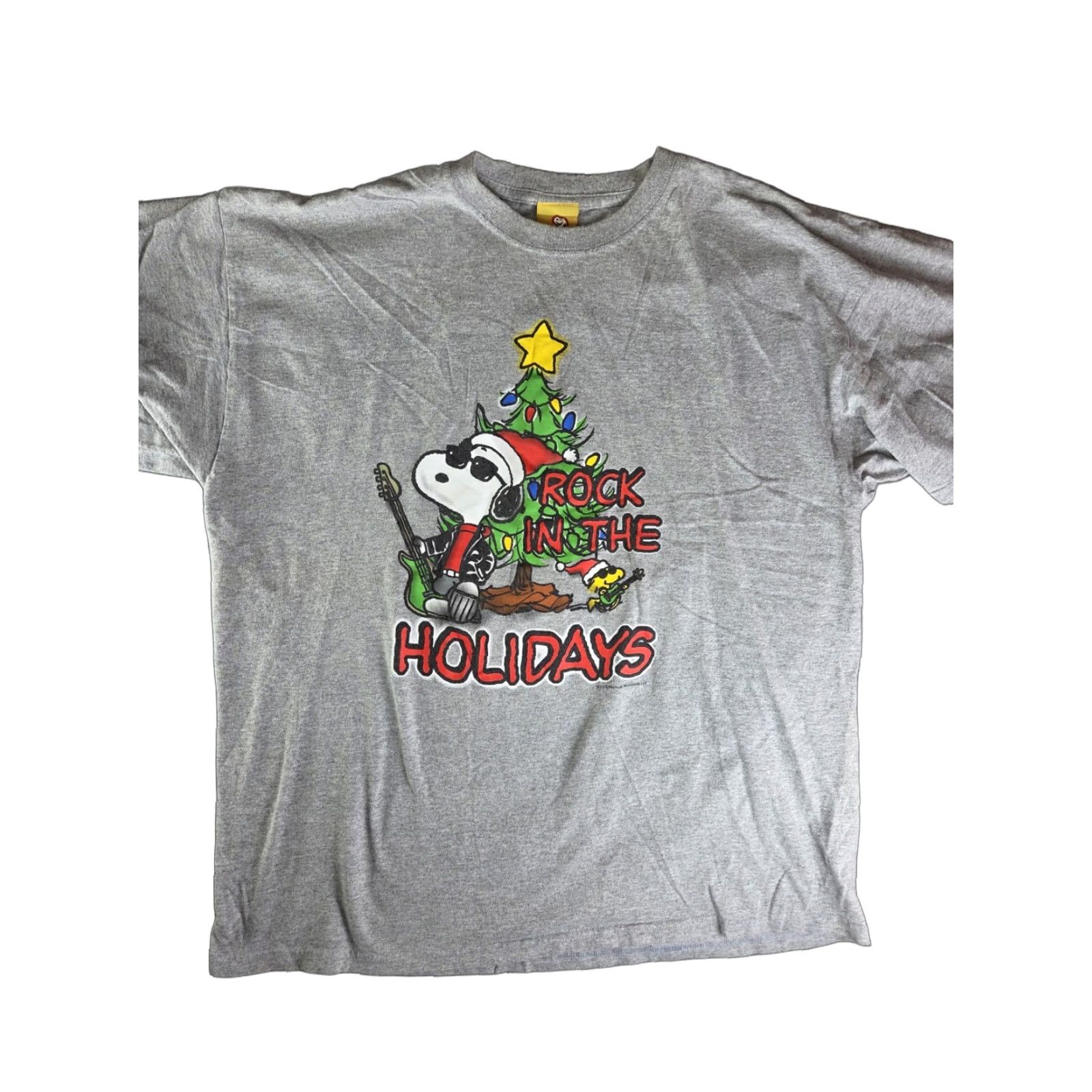 Vintage Holiday Peanuts T-Shirt XL Gray Snoopy Christmas Woodstock Guitar Rock Men Size US XL / EU 56 / 4 - 1 Thumbnail