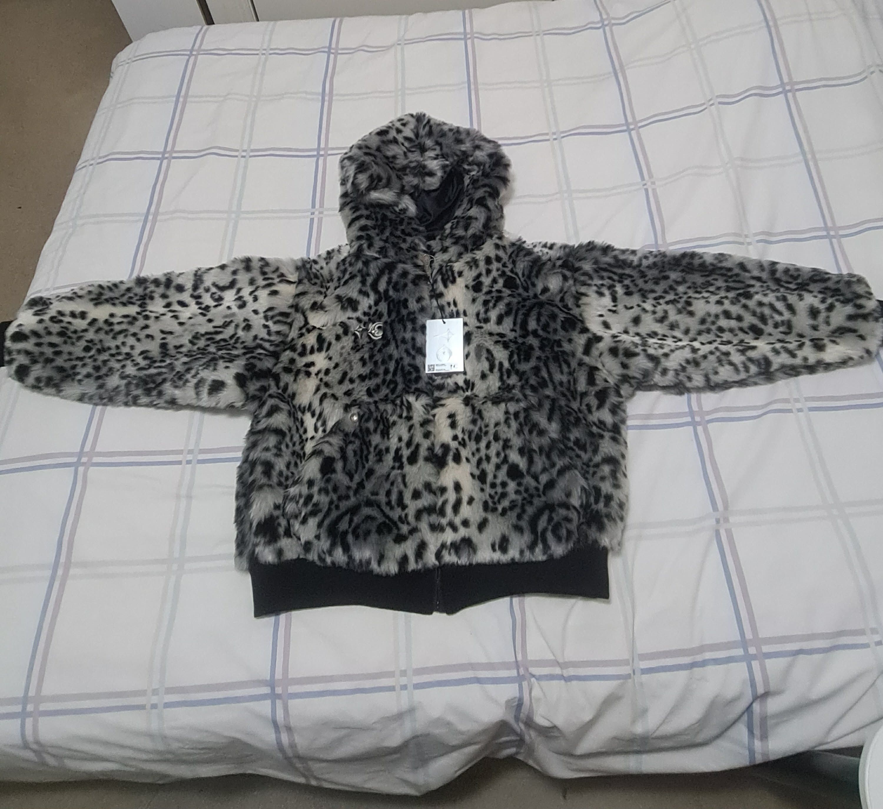Thug Club Thug Club leopard fur jacket white/black Size US S / EU 44-46 / 1 - 1 Thumbnail
