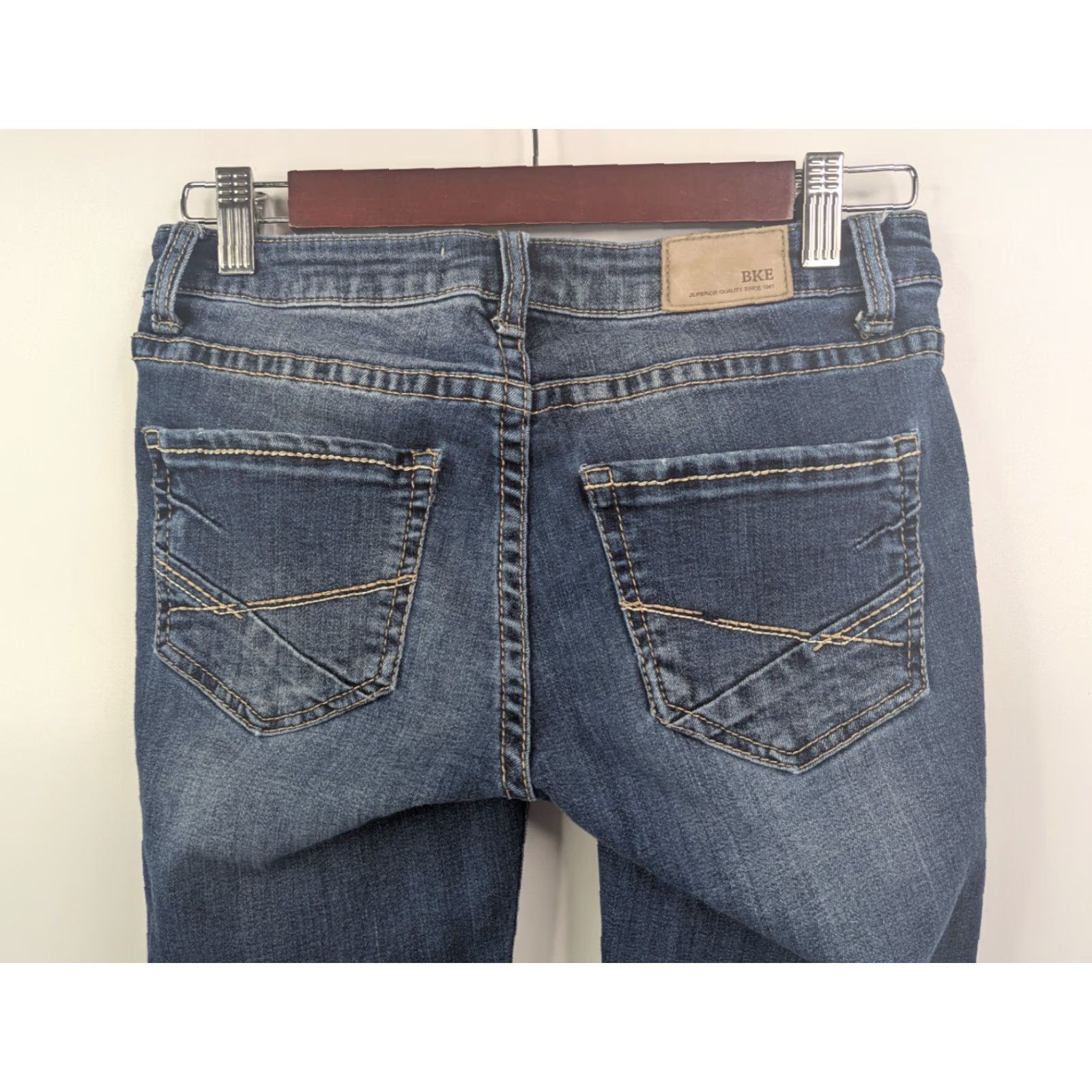 Vintage BKE Stella Slim Fit Low Rise Jeans Womens Blue 27x31.5 Denim Distressed Logo 5-Pocket Straight Vintage No Size 27" / US 4 / IT 40 - 2 Thumbnail
