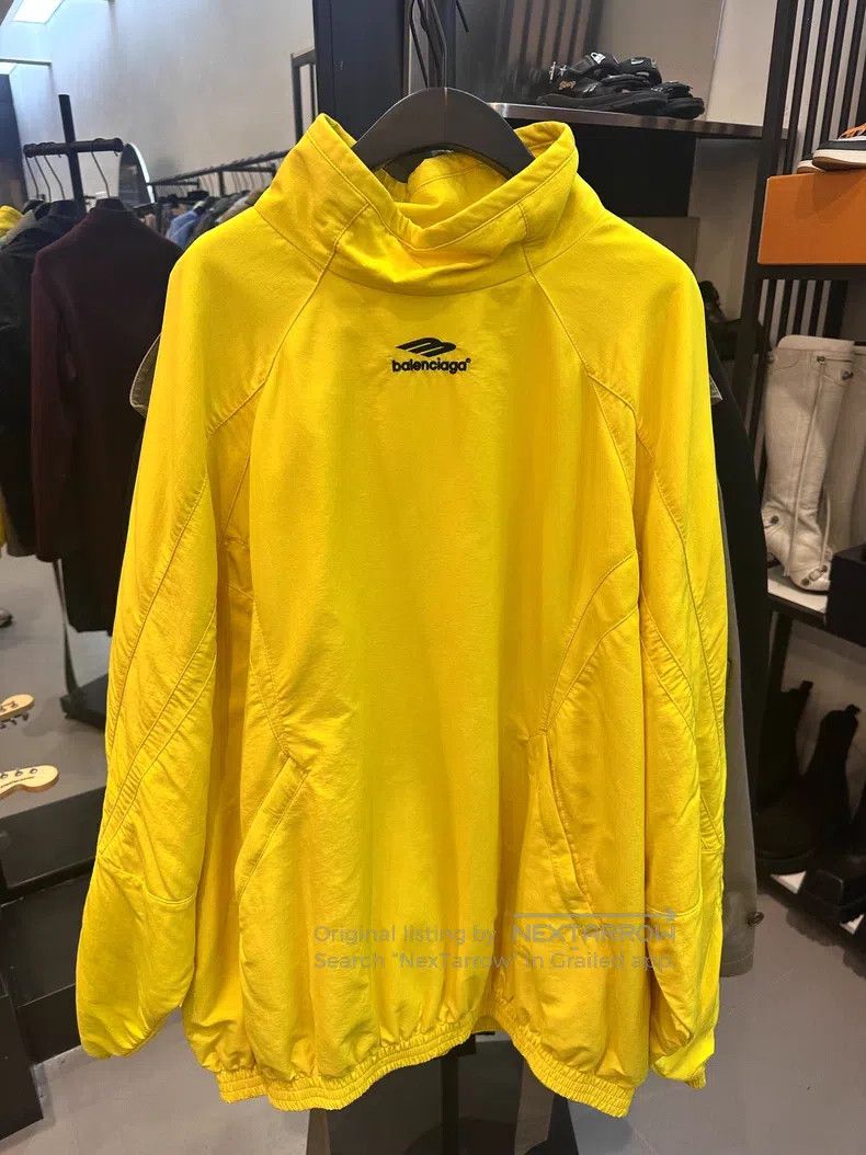 Balenciaga Balenciaga Solid Color Raglan Sleeve Jacket Size US M / EU 48-50 / 2 - 1 Thumbnail