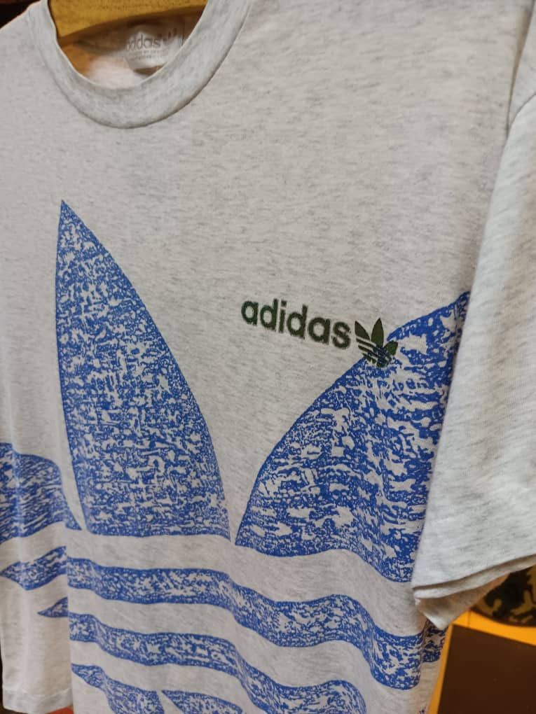 Adidas × Vintage VINTAGE ADIDAS 1990S ALL OVER PRINT T-SHIRT Size US L / EU 52-54 / 3 - 2 Thumbnail