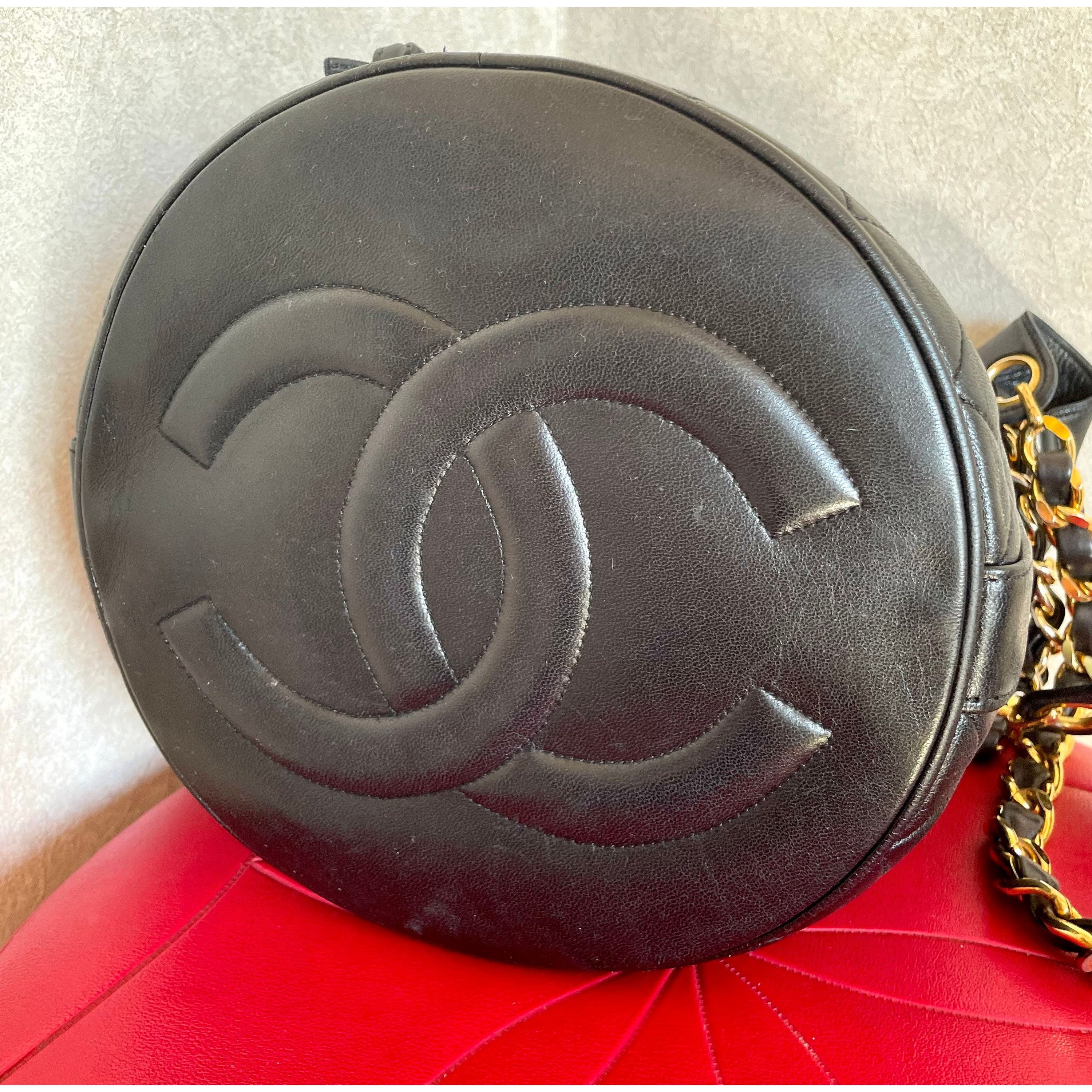 Chanel Vintage CHANEL black lambskin bucket hobo drum shoulder bag Size ONE SIZE - 6 Thumbnail