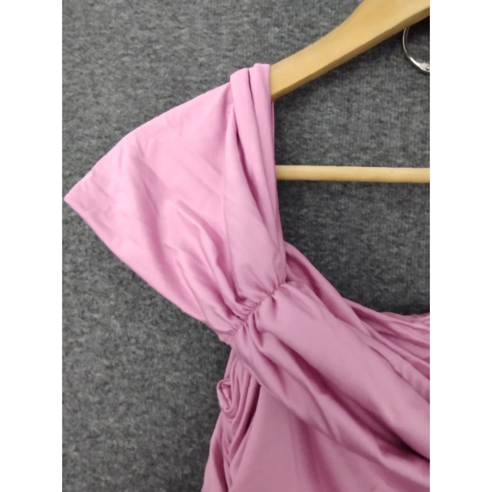 Vintage VINTAGE: No (omit) Royal Blue Off the Shoulder Rushed Bodycon Women's Pink Dress L - note: remove extra words to fit rules. Size L / US 10 / IT 46 - 7 Thumbnail