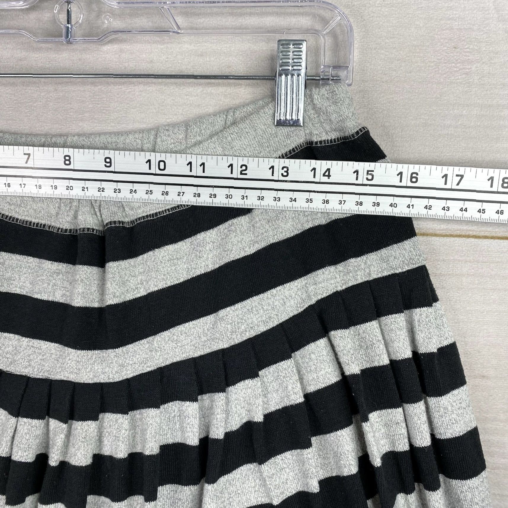 Bugle Boy **Vintage Bugle Boy Gray Pleated Skirt M Women's 90s Grunge Style** User: Vintage Bugle Boy Gray Pleated Skirt M Women's 90s Grunge Style Size 32" / US 10 / IT 46 - 5 Thumbnail