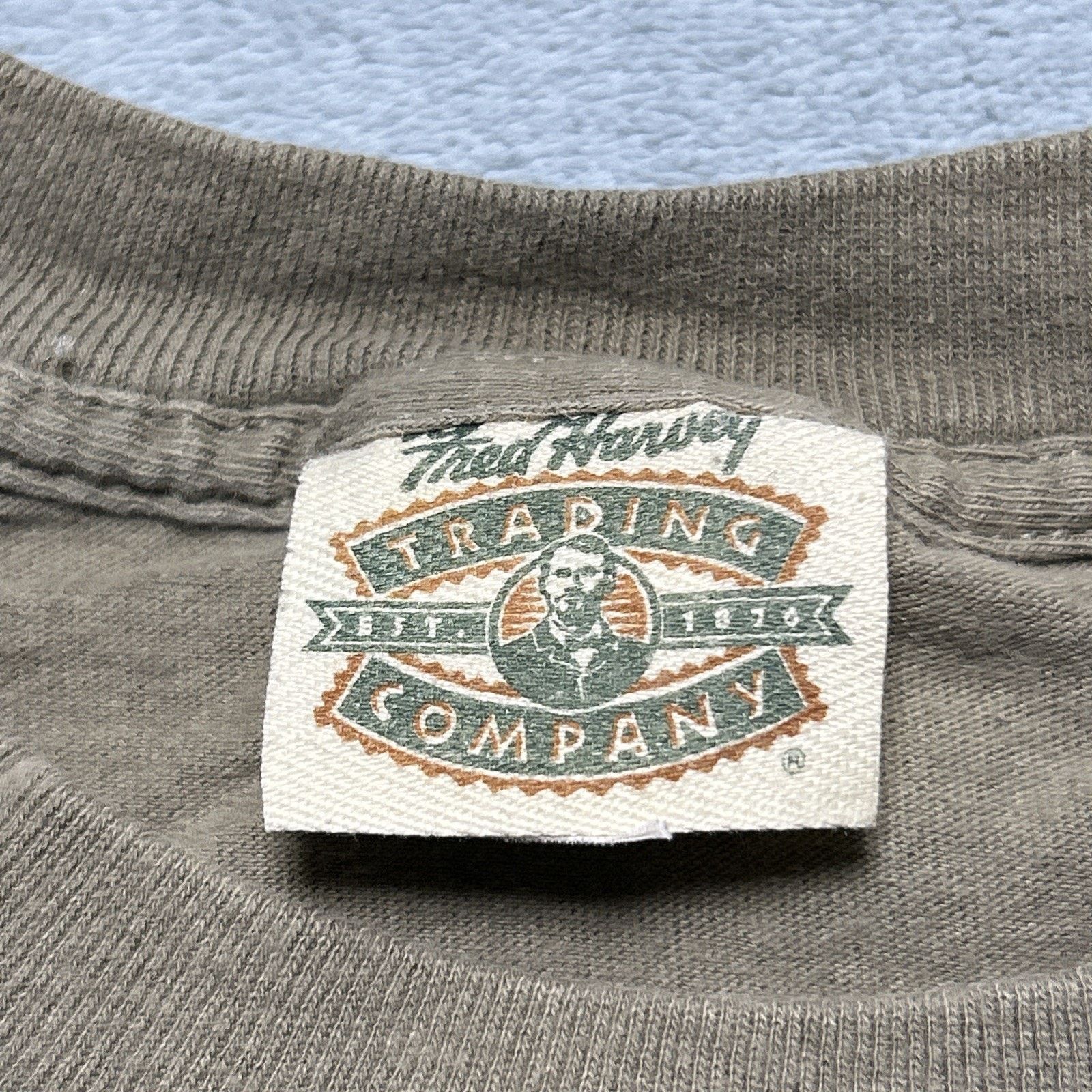 Fruit Of The Loom Grand Canyon Native Rock Art Shirt XL Aztec Single Stitch Size XL / US 12-14 / IT 48-50 - 3 Thumbnail