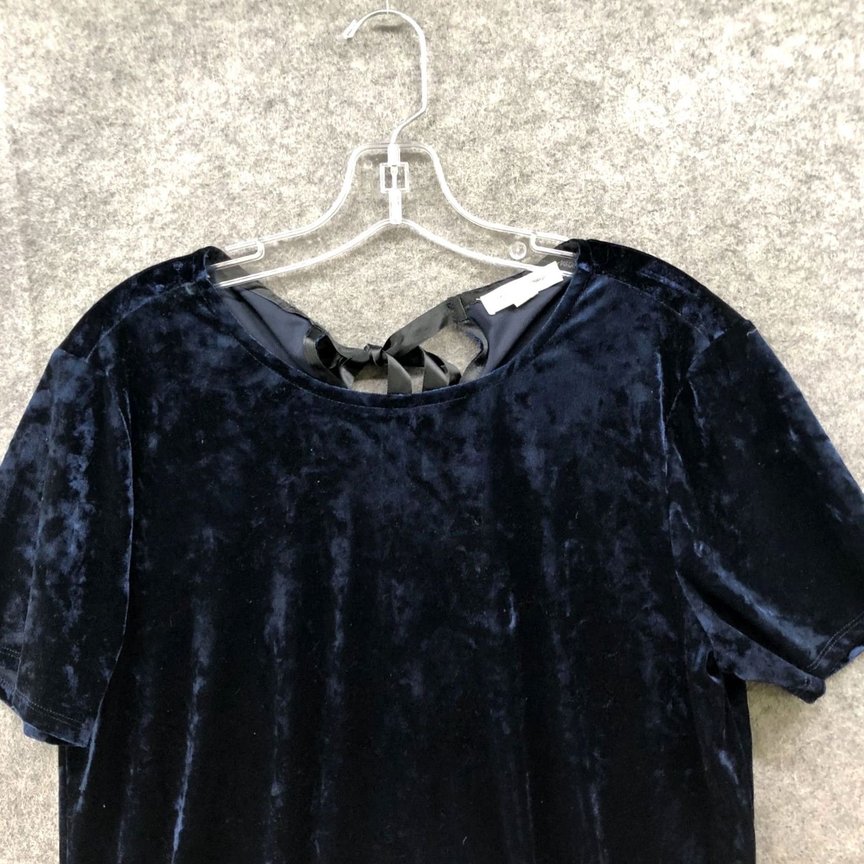 Velvet Beach Lunch Lounge Velvet Short Sleeve Top Womens M Dark Blue Tie Back Blouse Size M / US 6-8 / IT 42-44 - 3 Thumbnail