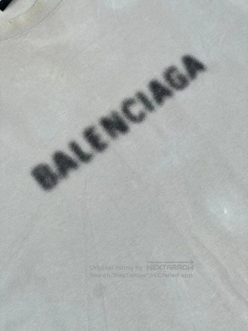 Balenciaga Balenciaga Blurred Logo Short Sleeve Tee. Size US XS / EU 42 / 0 - 2 Thumbnail