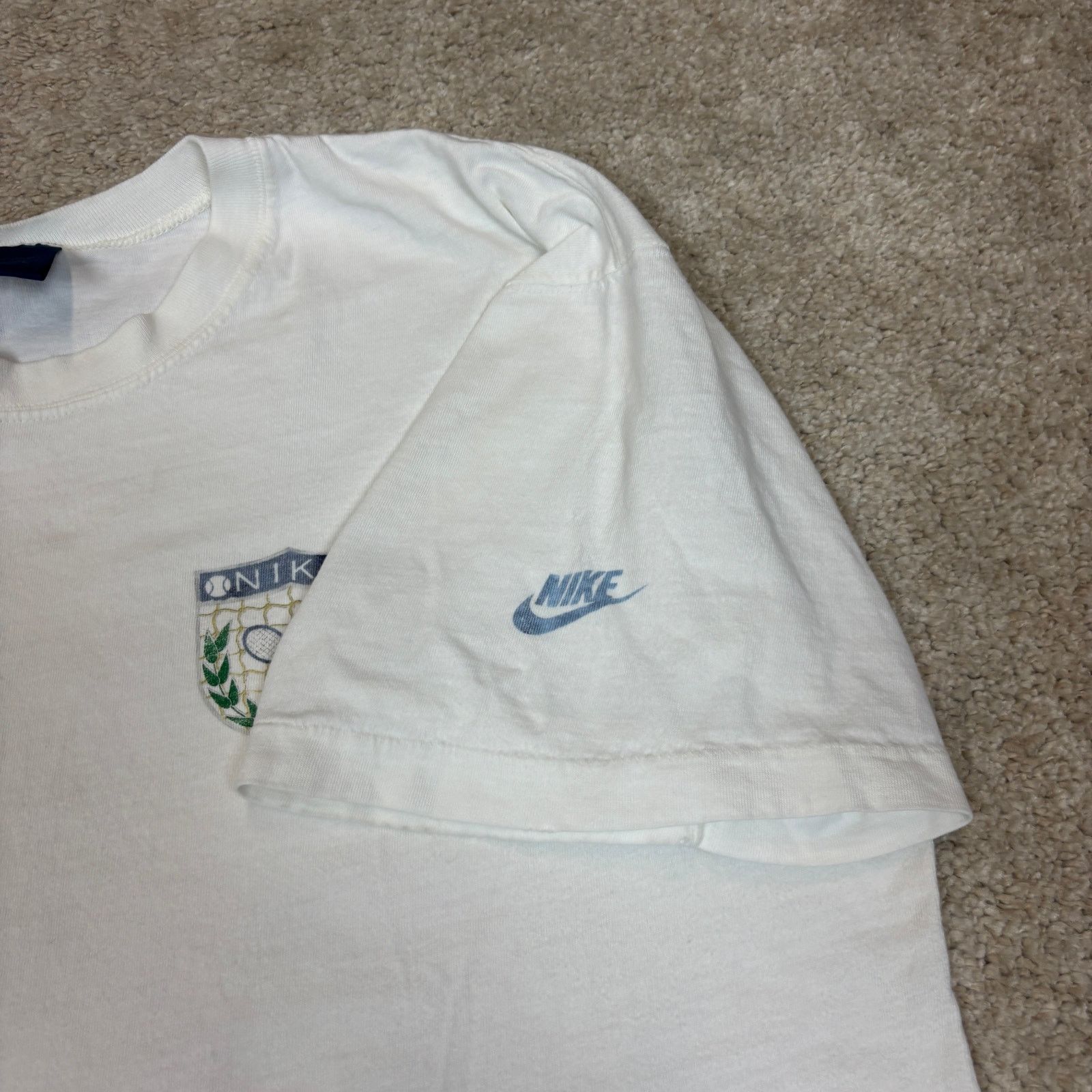 Nike VTG 80s Nike John McEnroe Tennis Crest T Shirt Men's Large Size US L / EU 52-54 / 3 - 3 Thumbnail